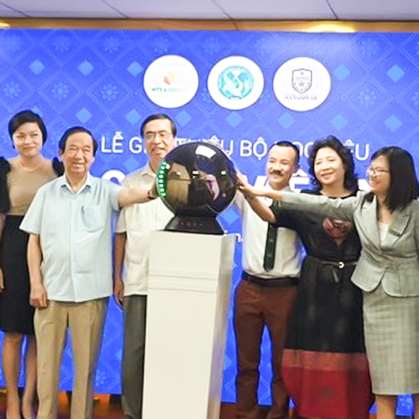 Ntea Group và Hanaspeak chính thức ra mắt bộ học liệu "Xin chào Việt Nam"